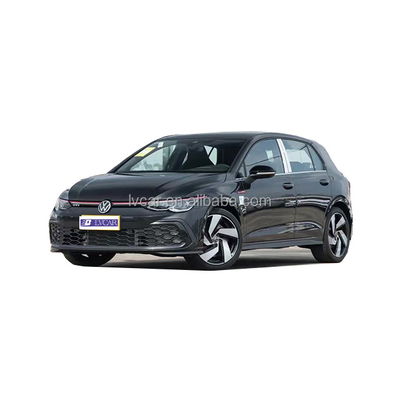 Efficiëntie en vermogen gecombineerd 2023 Volkswagen Golf GTI met maximaal koppel 350 Nm