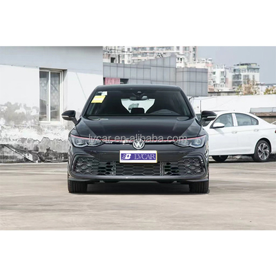 Efficiëntie en vermogen gecombineerd 2023 Volkswagen Golf GTI met maximaal koppel 350 Nm