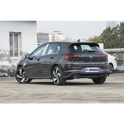 Efficiëntie en vermogen gecombineerd 2023 Volkswagen Golf GTI met maximaal koppel 350 Nm