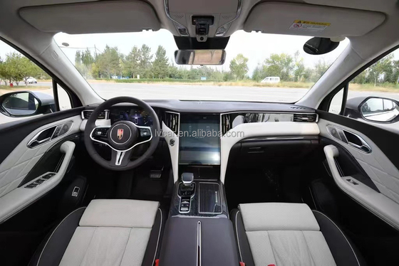 2024 HongQi HS7 Black Mid to Large-sized SUV met linkshandige aandrijving en geen dakrek