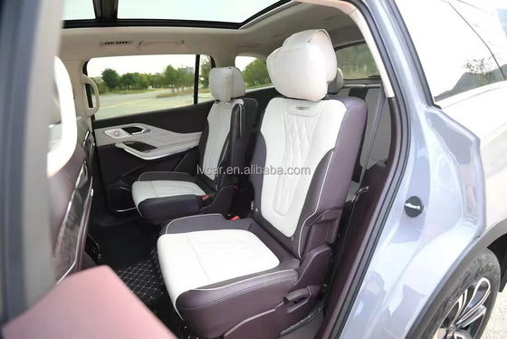 2024 HongQi HS7 Black Mid to Large-sized SUV met linkshandige aandrijving en geen dakrek