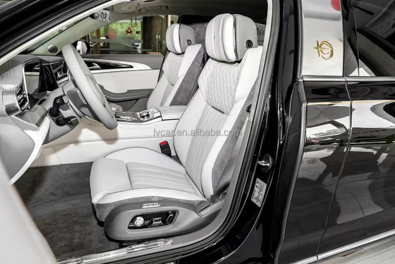 185kW Maximaal vermogen HongQi H9 Populaire Chinese auto met linkshandige aandrijving en brandstofvermogen