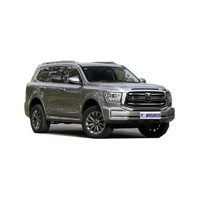 SUV Tank 500 Plug-in Hybrid Luxury Off-Road Vehicle met multifunctionele stuurwiel