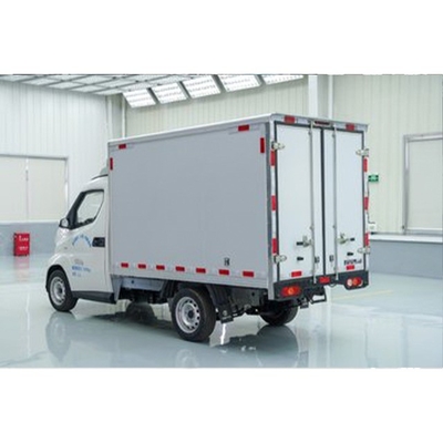 Naturally Aspirated Energy Trucks met 8 kubieke meter en 230 km zuiver elektrisch bereik