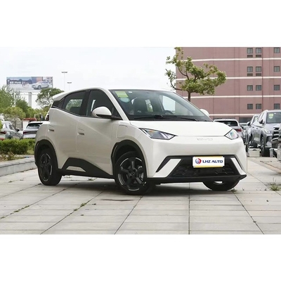 2024 BYD Electric Mini Car 405km Bereik 55kW Maximaal vermogen Lithiumbatterij Kleine SUV