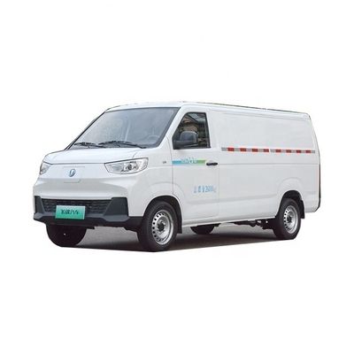 Elektrische mini-truck met Macpherson-achterophanging en multifunctioneel stuur