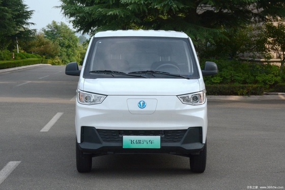 Elektrische mini-truck met Macpherson-achterophanging en multifunctioneel stuur