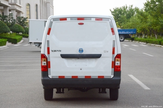 Elektrische mini-truck met Macpherson-achterophanging en multifunctioneel stuur