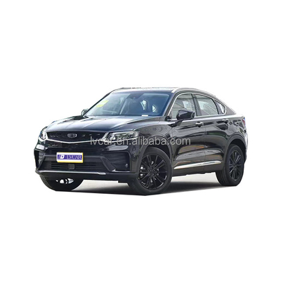 - Geely Xingyue 2.0T SUV met 8 versnellingen en automatische airconditioning.