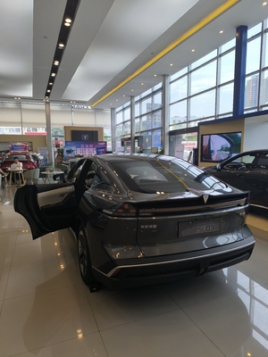515-705km Kruiserbereik 100% elektrisch voertuig Chang'an Shenlan SL03 Sportwagen