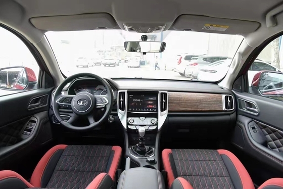 Verbeter de functionaliteit van uw auto met POER's Metal Roof Rack en Entertainment System