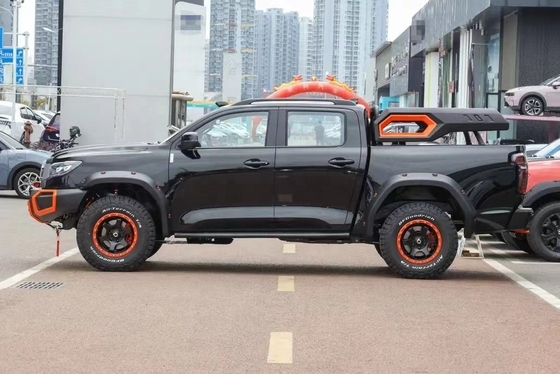 Verbeter de functionaliteit van uw auto met POER's Metal Roof Rack en Entertainment System