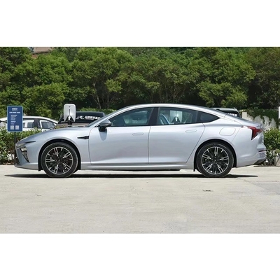 2024 Neta S 1160 km versie een plug-in hybride sportsedan met ESC en maximaal koppel