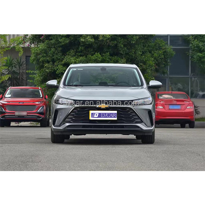 163 pk Maximum vermogen 2023 Chevrolet Monza Sedan Elektrische SUV auto voor uw volgende road trip