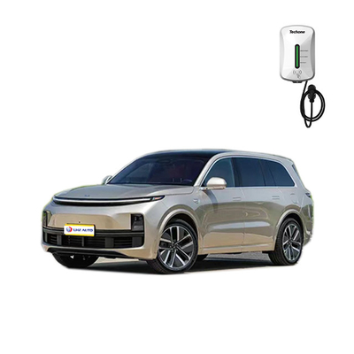 Li L9 De Chinese auto met lange uithoudingsvermogen en 6 zitplaatsen plug-in hybride nu in Rusland