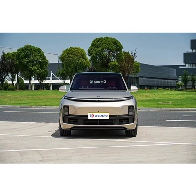 Li L9 De Chinese auto met lange uithoudingsvermogen en 6 zitplaatsen plug-in hybride nu in Rusland