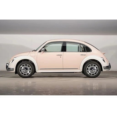 Retro-stijl elektrisch voertuig Cabrio ORA Ballet Cat voor 2024 door Great Wall Motors