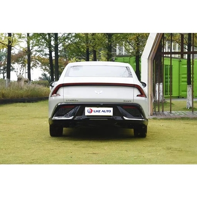 2024 Wuling Xingguang Hybrid Sedan Een stijlvolle 5-zitter met Long Range PHEV technologie