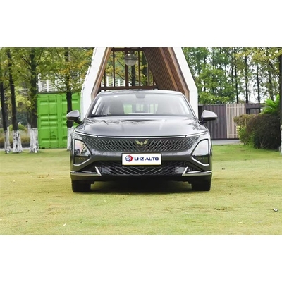 Ervaar luxe met Wulings 2024 Starlight Hybrid Sedan 5 deuren 5 zitplaatsen