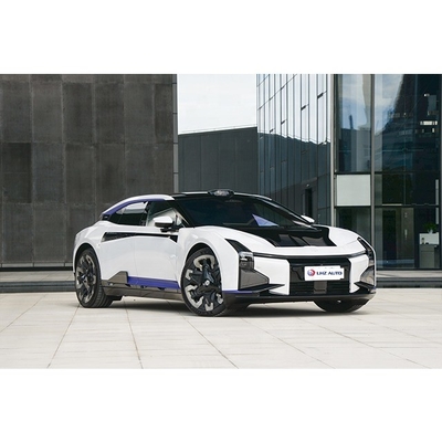 We presenteren de revolutionaire 100% elektrische auto van Hiphiz met een indrukwekkende versnelling.
