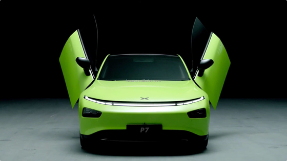 Xpeng P7 Ev 5 zitplaatsen Elektrische SUV Auto met donkere interieurkleur en turbomotor type
