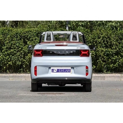 Links stuur Wuling Hongguang Mini Pure Electric Vehicle voor milieuvriendelijk woon-werkverkeer
