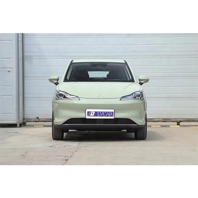 De Perfecte Familiereisende SUV 400km Batterij Levensduur Lithium Ion Batterij Maximale snelheid 120 km/u