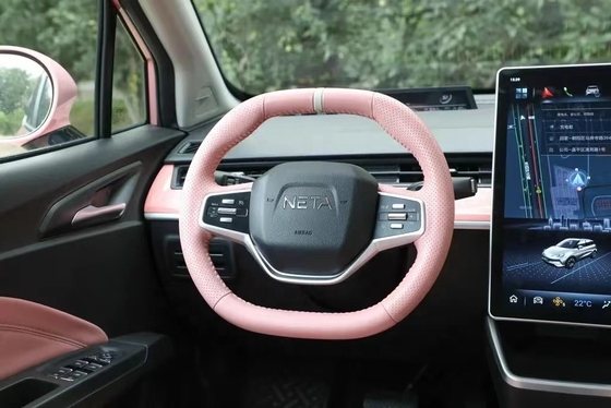 38.88kWh Batterijcapaciteit Lithium Ion Battery Neta EV SUV Ride-On Uesd Cars Elektrische auto