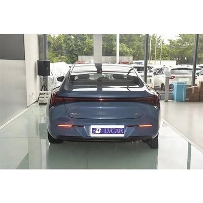 Nezha S De 2024 elektrische voertuig met Car Entertainment System en geavanceerde functies