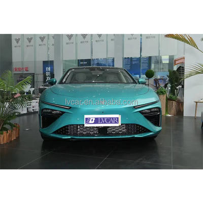 2023 Nezha S 650 Luxe Electric Sports Sedan met 4 cilinders en 25001-50000 mijl