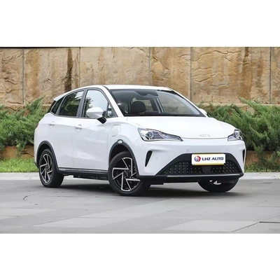 Maximale snelheid 120 Km/h 4070*1690*1540 Nezha 2023 401lite Kleine SUV Energievoertuig met lange afstand