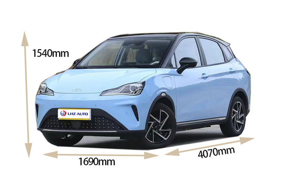 Zuivere elektrische Nezha Aya Energie Elektrisch voertuig 318-401km Bereik 0,5 uur Oplaadtijd
