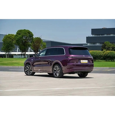 Zilveren Li Xiang L9 MAX 7 zitplaatsen AWD Drive Elektrische SUV Auto met Multi-link Front Suspension