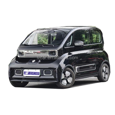 Baojun Kiwi EV Mini Elektrische Auto 4 zitplaatsen 3 deuren Karosserie Structuur 0,5 uur Laadtijd