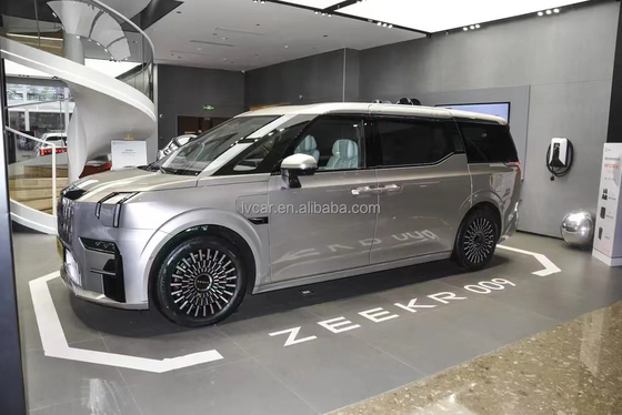 ZEEKR 009 6-zits Luxe MPV met 116kWh batterijcapaciteit en 0,5 uur oplaadtijd