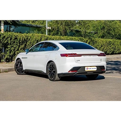 Middelgrote en Grote Sedan BYD Han Champion Edition Long Range Energy met 5 zitplaatsen