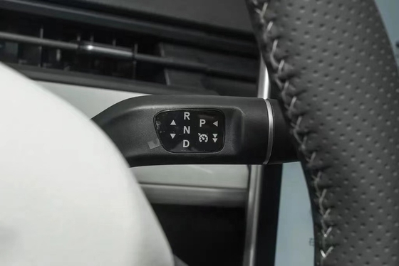 Maximale snelheid 120 km/u Links stuur Duurzaam en energiek Kleine SUV's met lange duurzaamheid