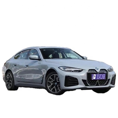 BMW i4 De ABS-uitgeruste Energy Luxury Performance Vehicle die een hit is bij de kopers.