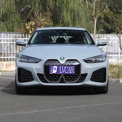 BMW i4 De ABS-uitgeruste Energy Luxury Performance Vehicle die een hit is bij de kopers.