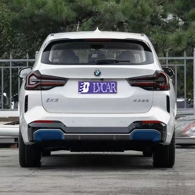 Laat de kracht los van de 2023.7 BMW iX3 A Pure Electric SUV met een maximaal koppel van 300-400 Nm